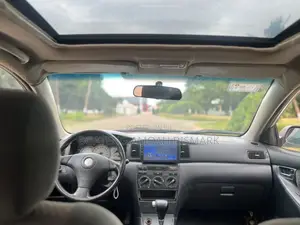 Toyota Corolla 2006 White