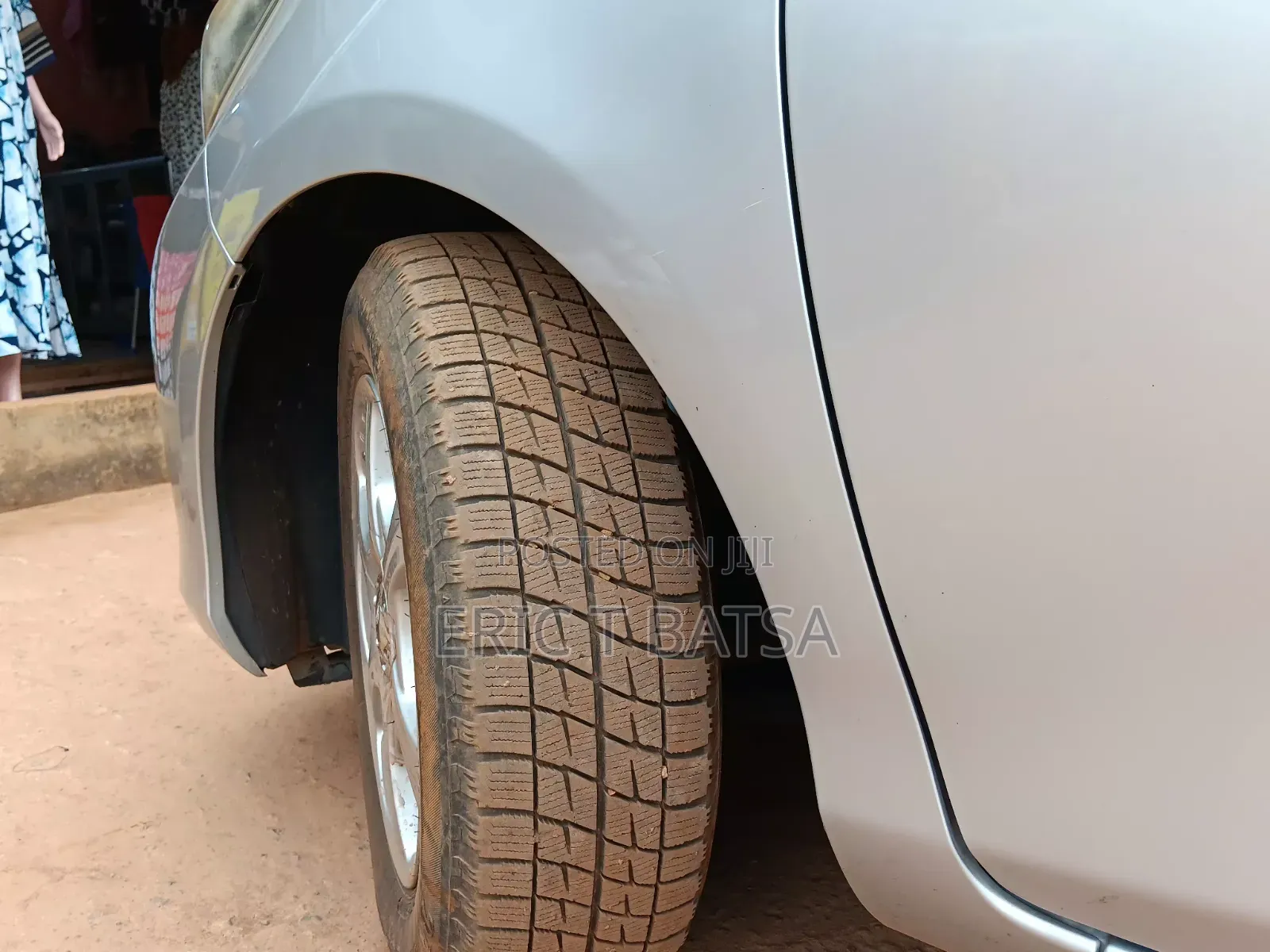 Toyota Vitz 2014 Silver