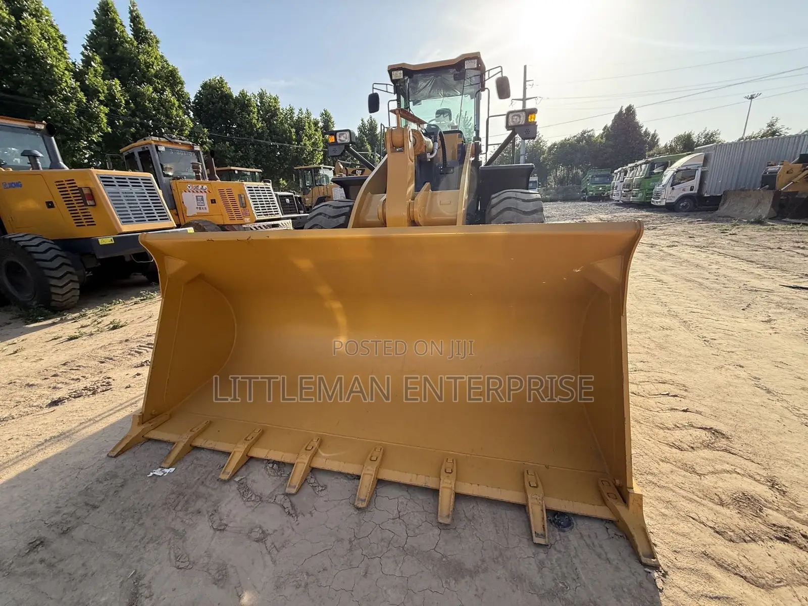 Shovel Sand Loader Truck 5 Tons SDLG