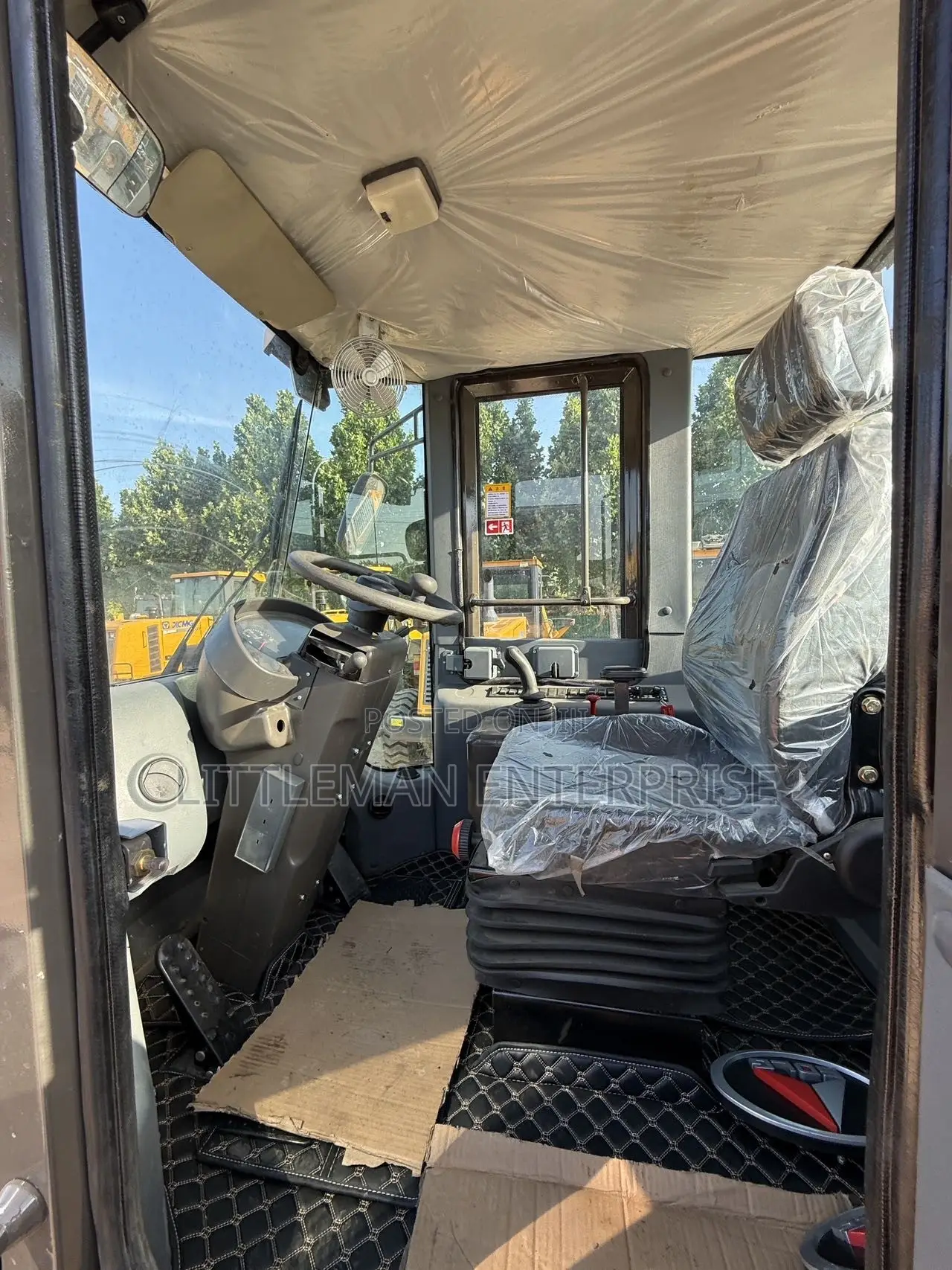 Shovel Sand Loader Truck 5 Tons SDLG