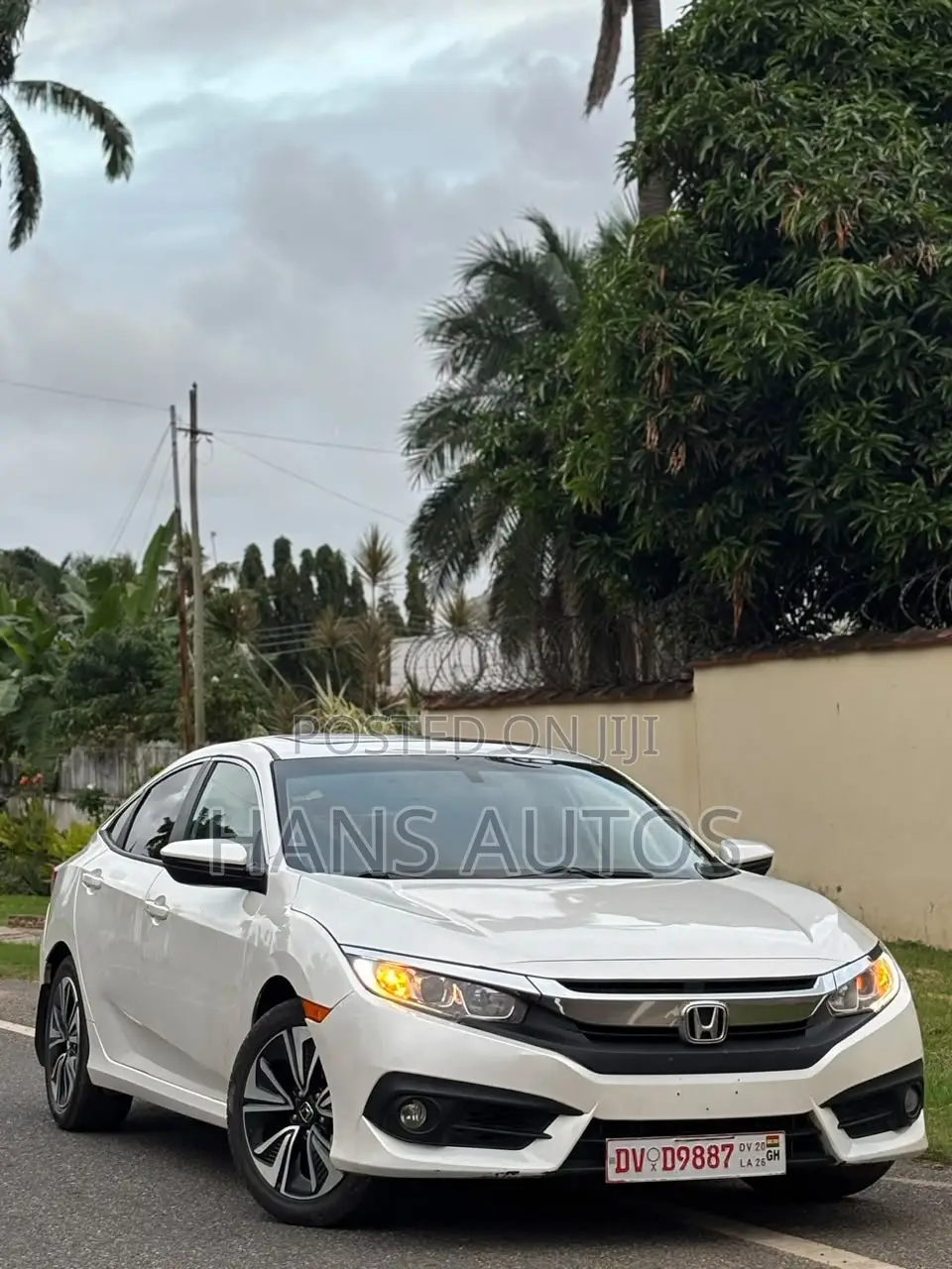 Honda Civic EX-L 2dr Coupe (1.5L 4cyl) 2017 White