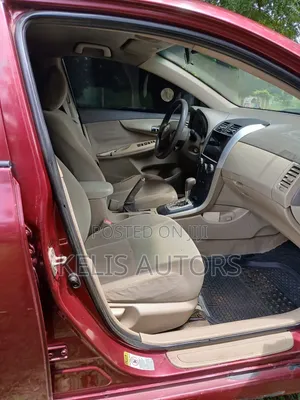 Toyota Corolla 2009 Red