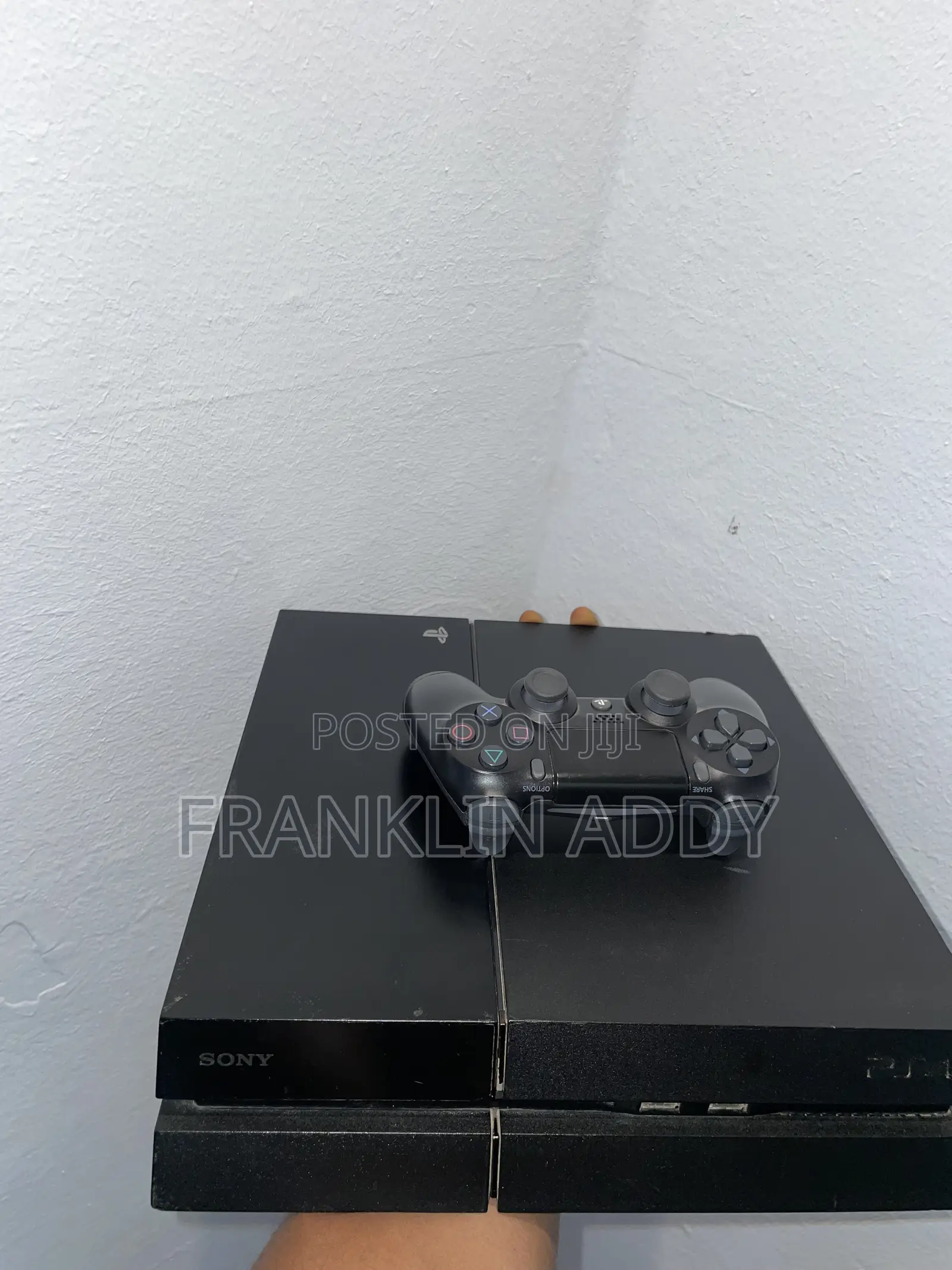 PS4 Standard
