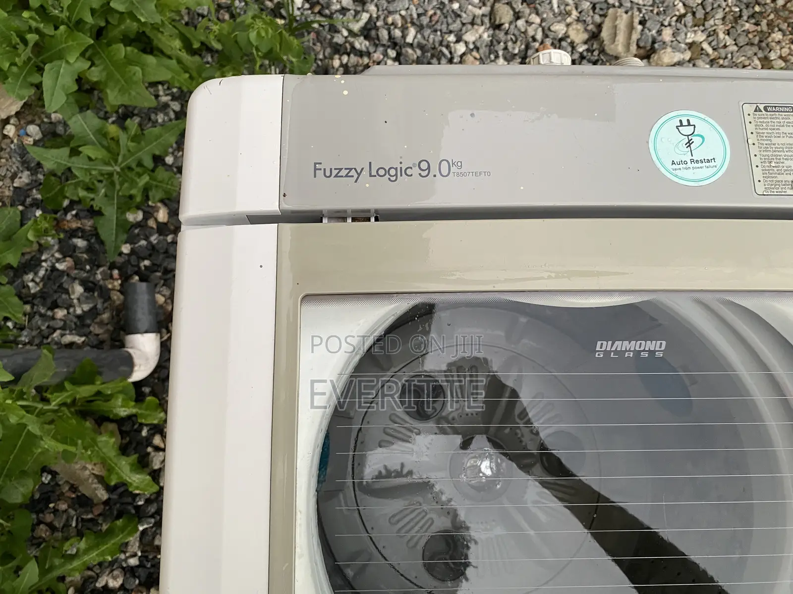Neatly Used LG 9kg TurboDrum Washing Machine + Hoses