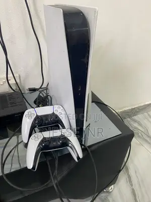 Play Station 5