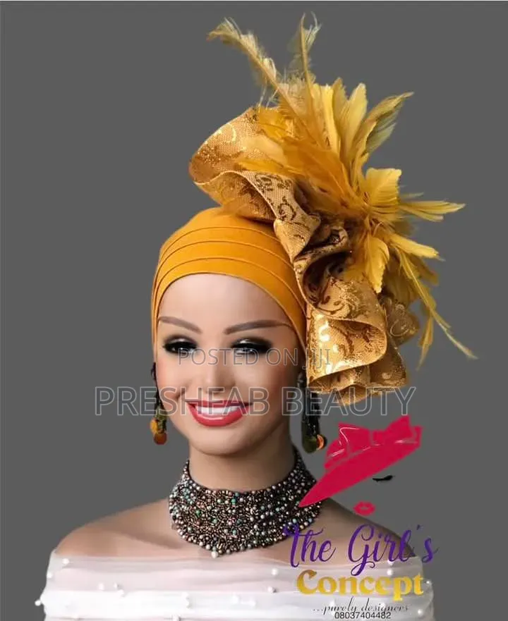 Stylish Fascinator for Events