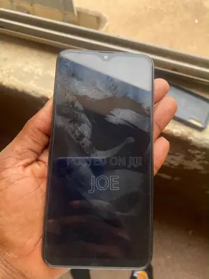 Samsung A10 32 GB Black