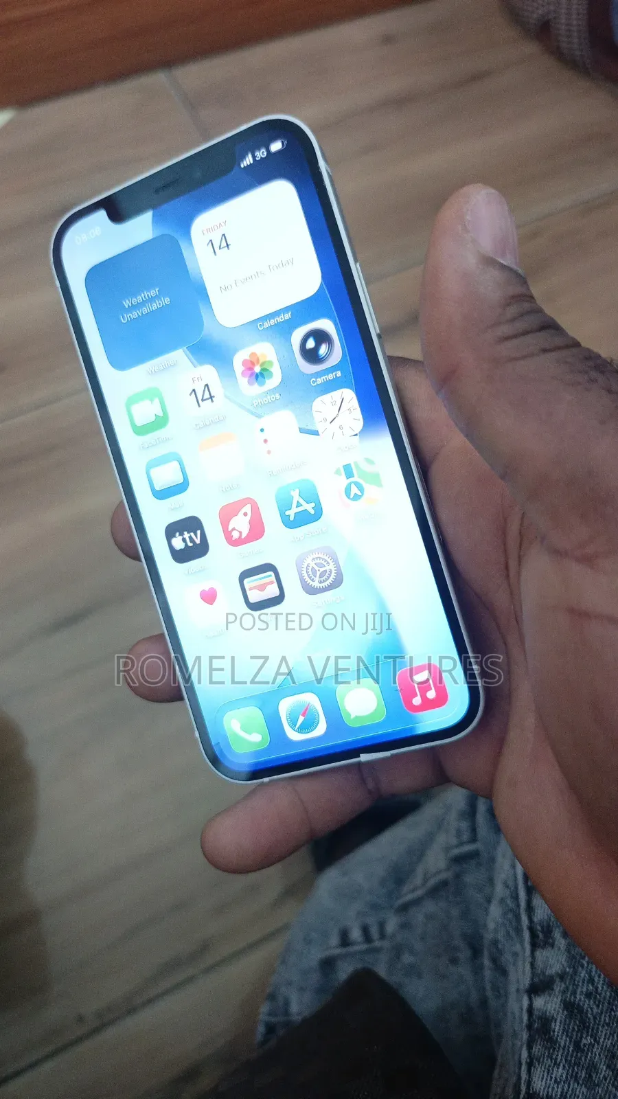 New Apple iPhone 12 128 GB White