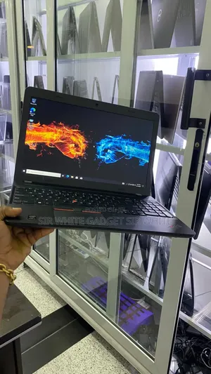 Laptop Lenovo ThinkPad Edge E550 8GB Intel Core i5 HDD+SSD 500GB