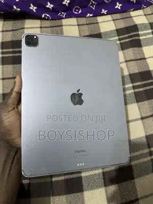 Apple iPad Pro 12.9 (2022) 128 GB Silver