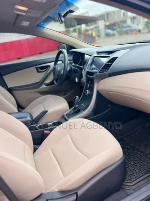Hyundai Elantra 2015 Silver