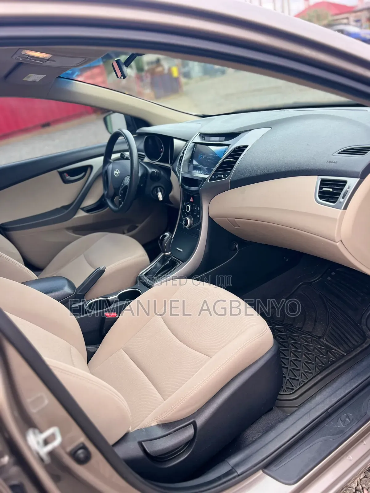 Hyundai Elantra 2015 Silver