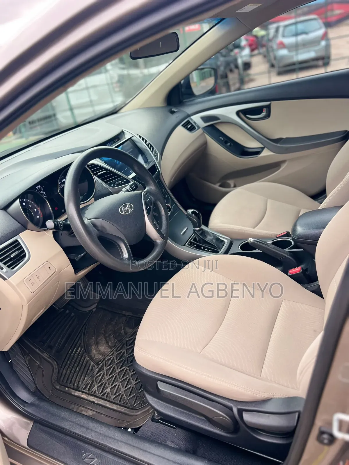 Hyundai Elantra 2015 Silver