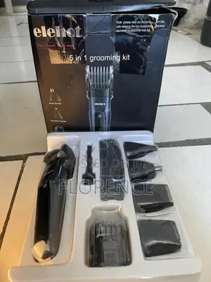 Cordless 5 in 1 Barbering Machine