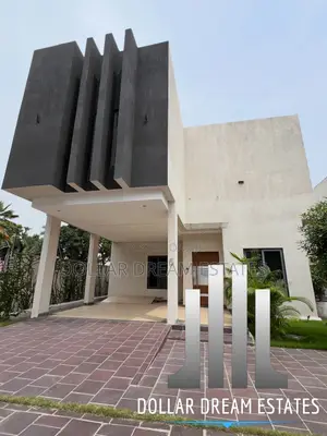4bdrm Townhouse / Terrace in Airport Residential Area for rent