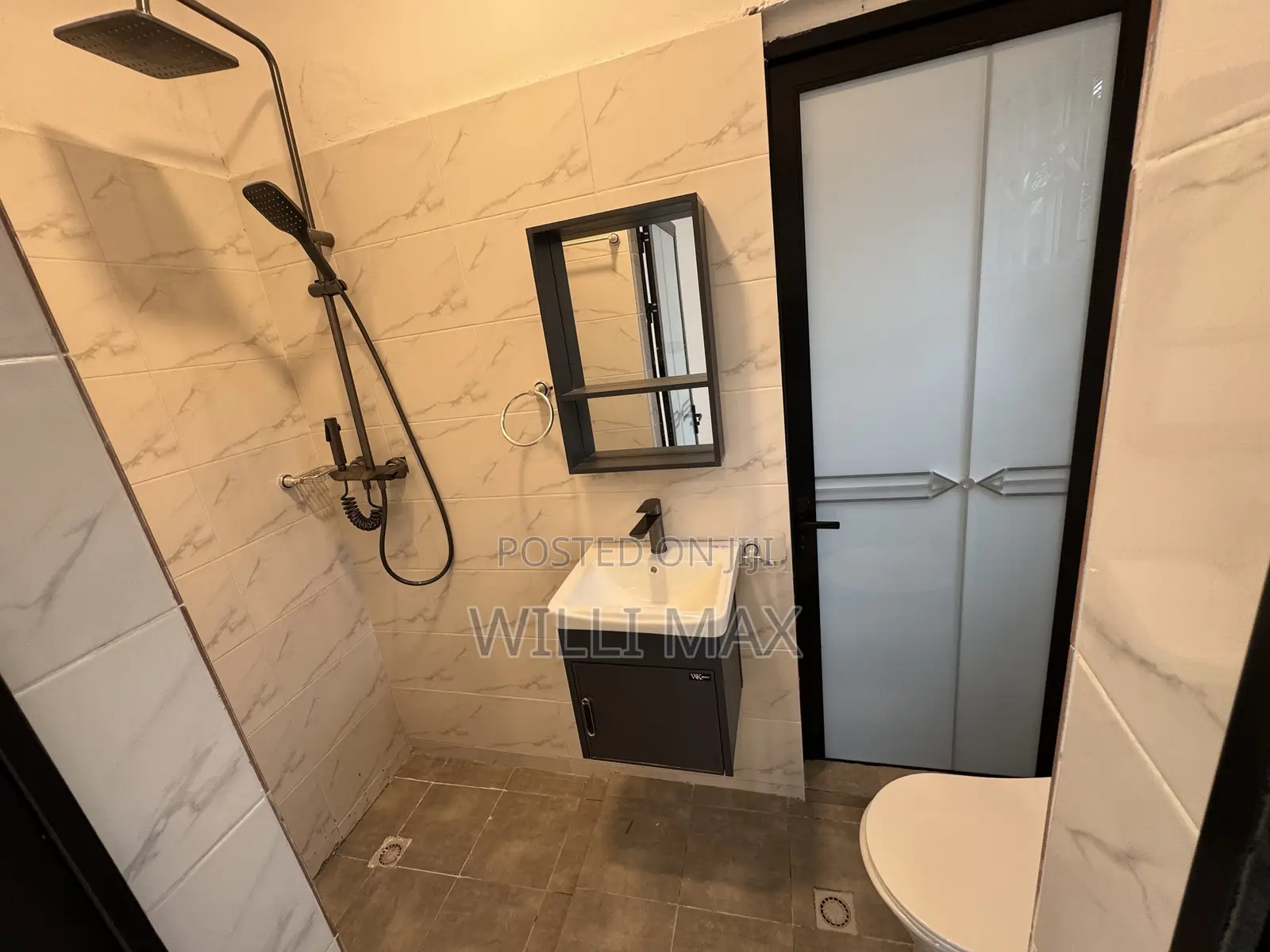 3bdrm Bungalow in Kuntunse, Amasaman for sale
