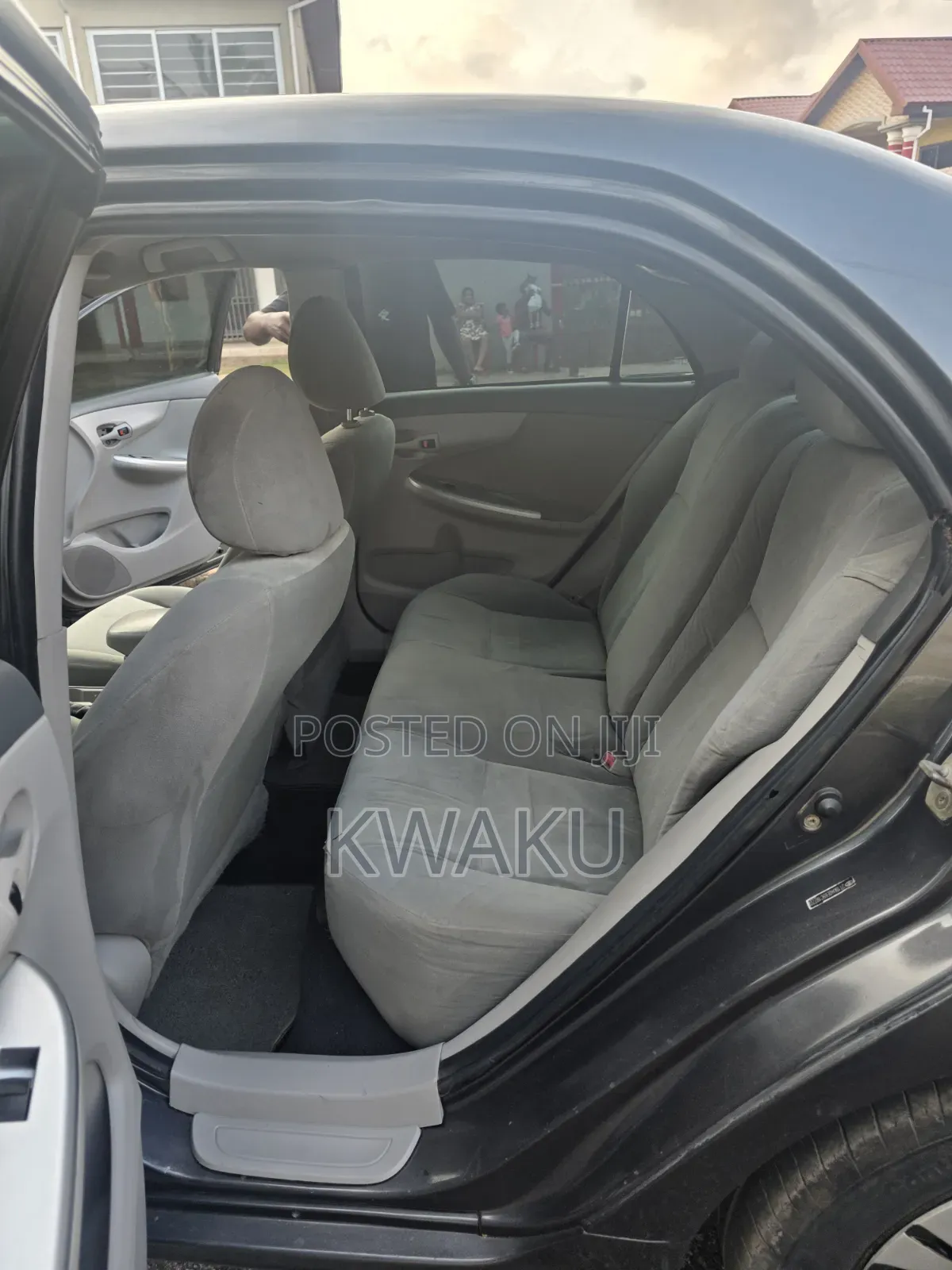 Toyota Corolla 2010 Gray