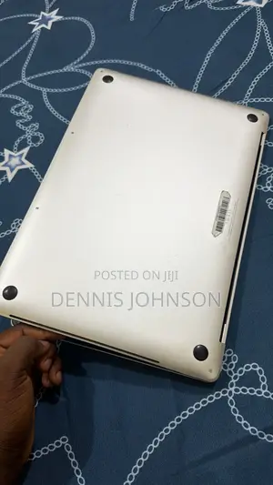 Laptop Apple MacBook Pro 2019 16GB Intel Core i9 SSD 512GB