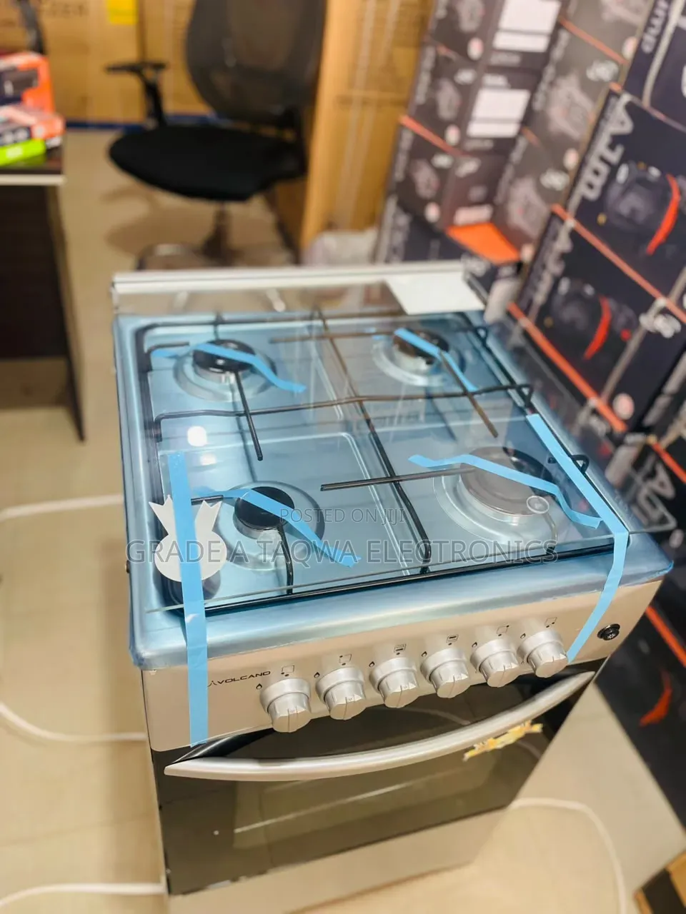 Oven and Grill,Volcano 50x50 4 Burner Gas Cooker