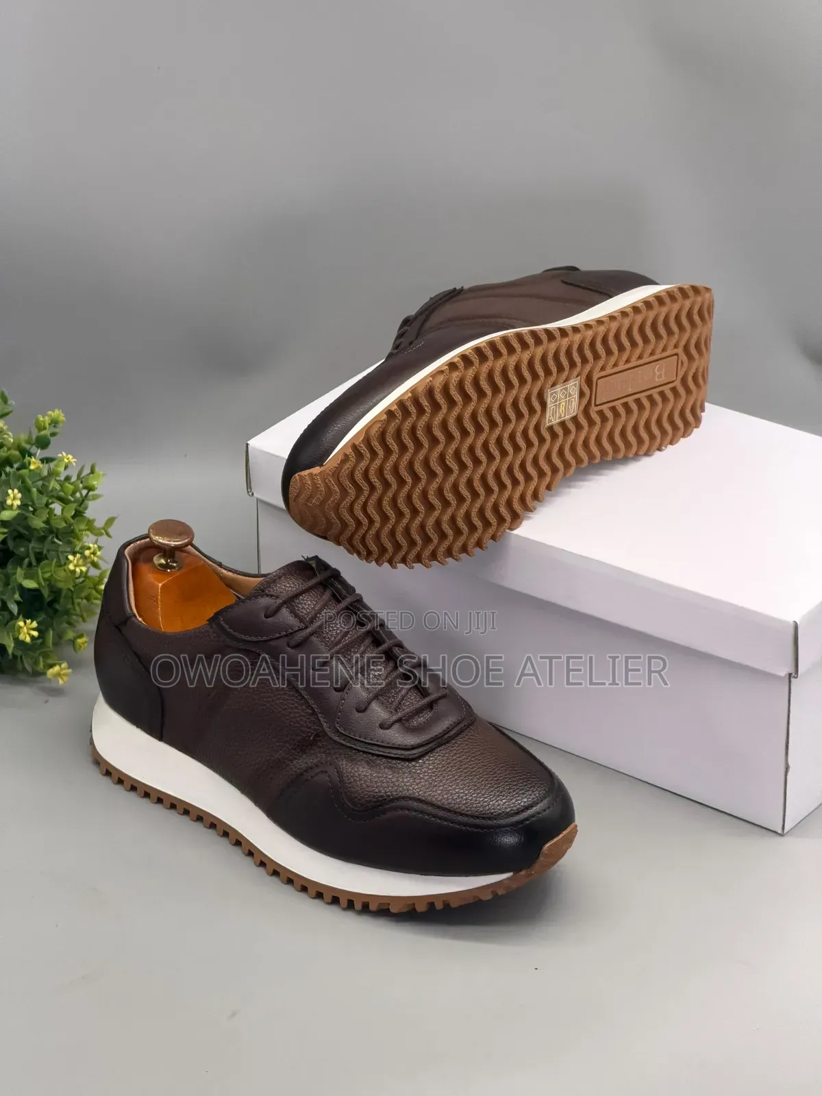 Berluti ÉlanTM Comfort Ergonomic Luxe Leather Sneakers in Coffee Brown