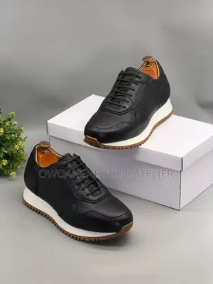 Berluti Black Pebbled Leather Mens Low-Top Sneakers