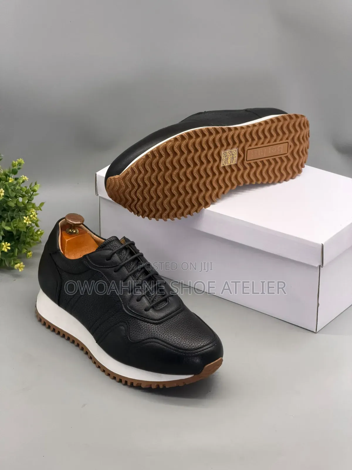 Berluti Black Pebbled Leather Mens Low-Top Sneakers