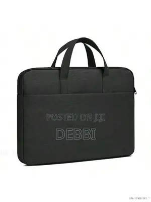 Classic Black Laptop Bag – Stylish Durable