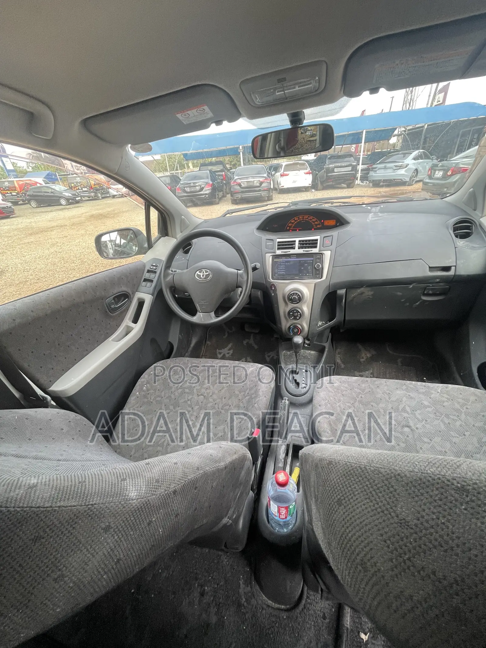 Toyota Vitz 2010 Black