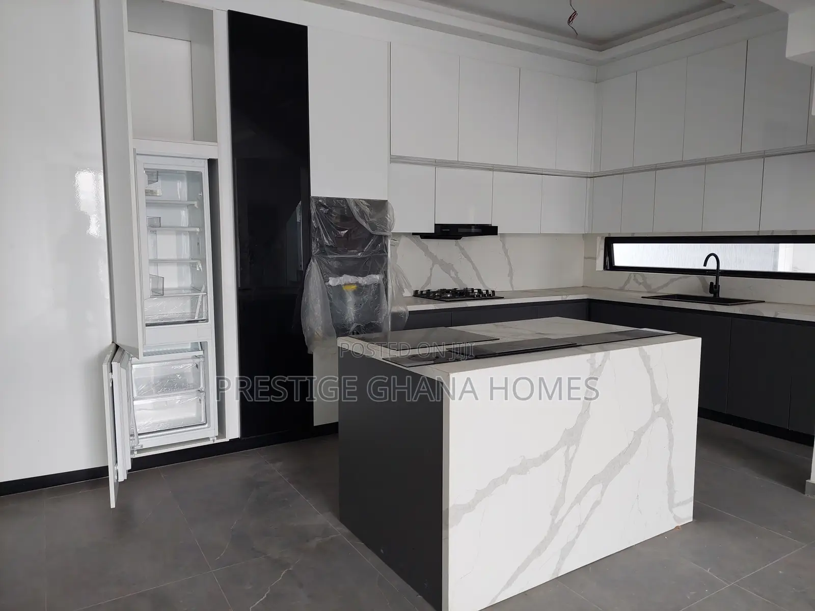 3bdrm Townhouse / Terrace in Dzorwulu for rent