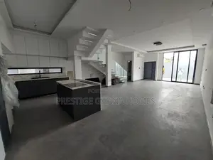 3bdrm Townhouse / Terrace in Dzorwulu for rent