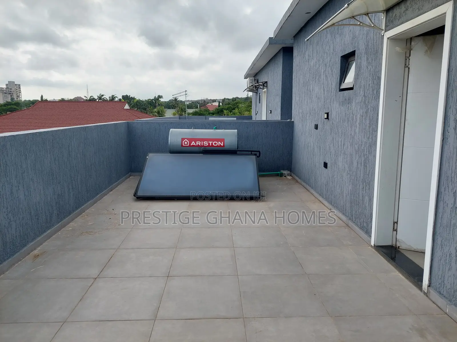 3bdrm Townhouse / Terrace in Dzorwulu for rent