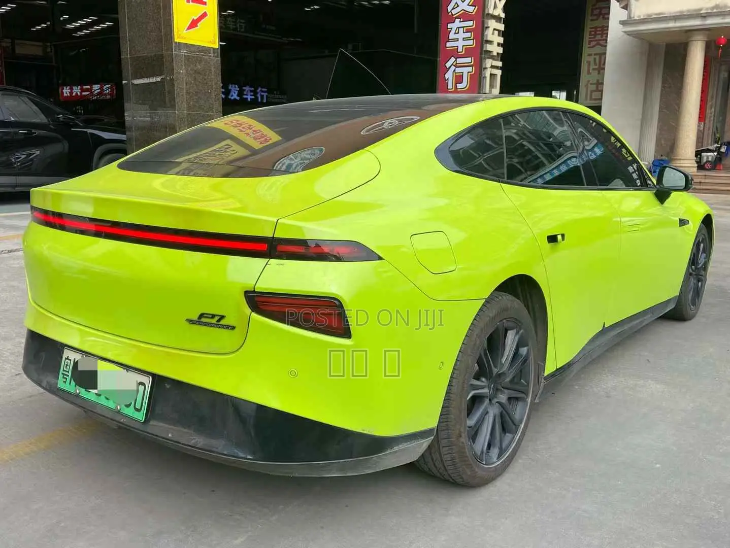 XPeng P7 2021 Green