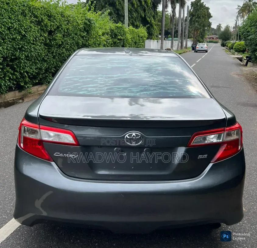 Toyota Camry 2014 Silver