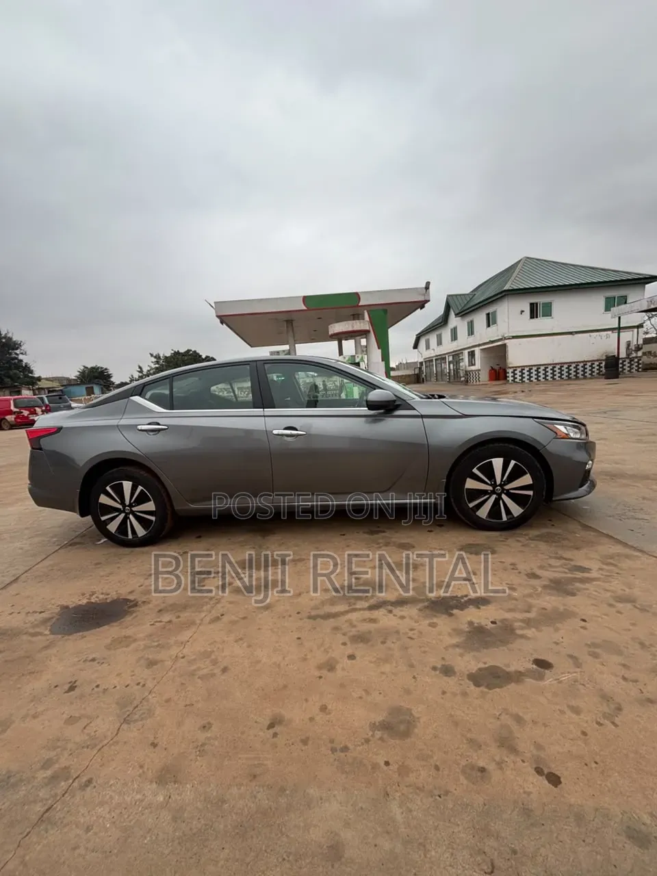Nissan Altima 2022 Gray