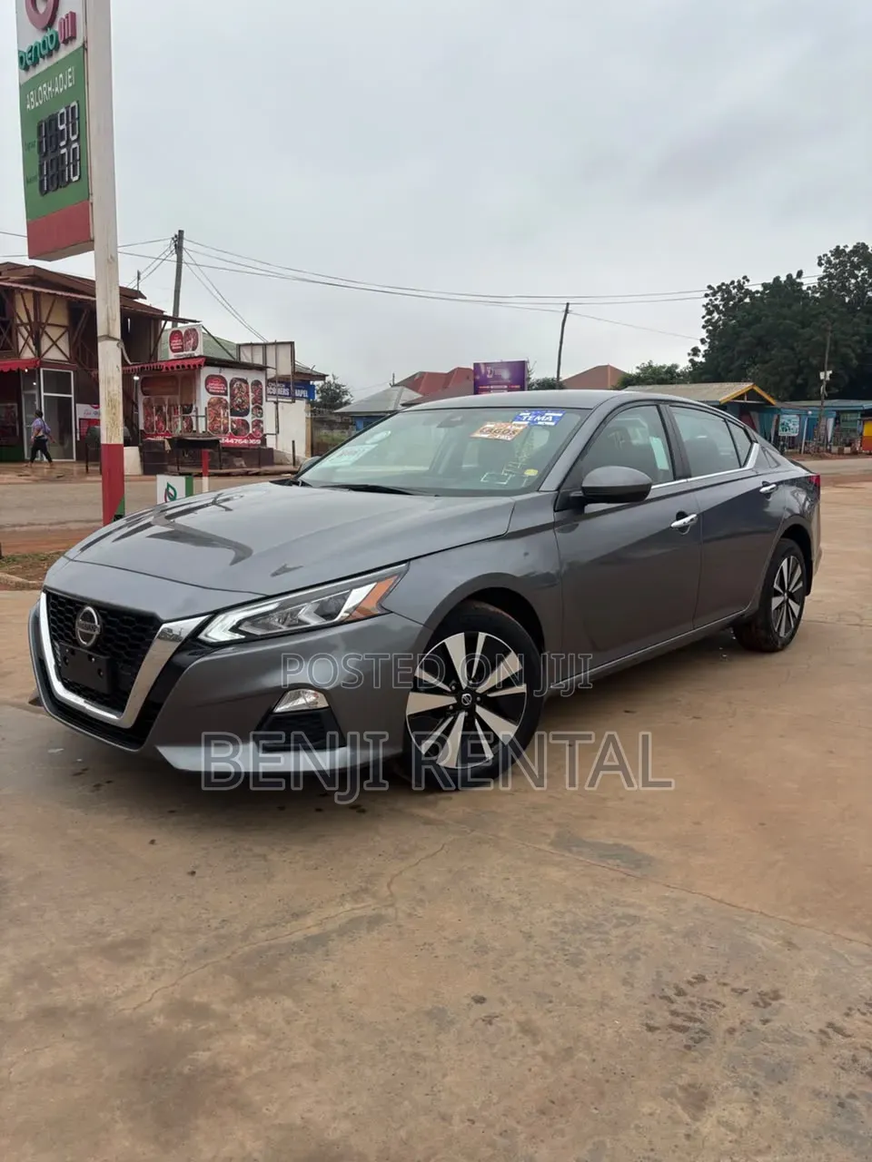 Nissan Altima 2022 Gray