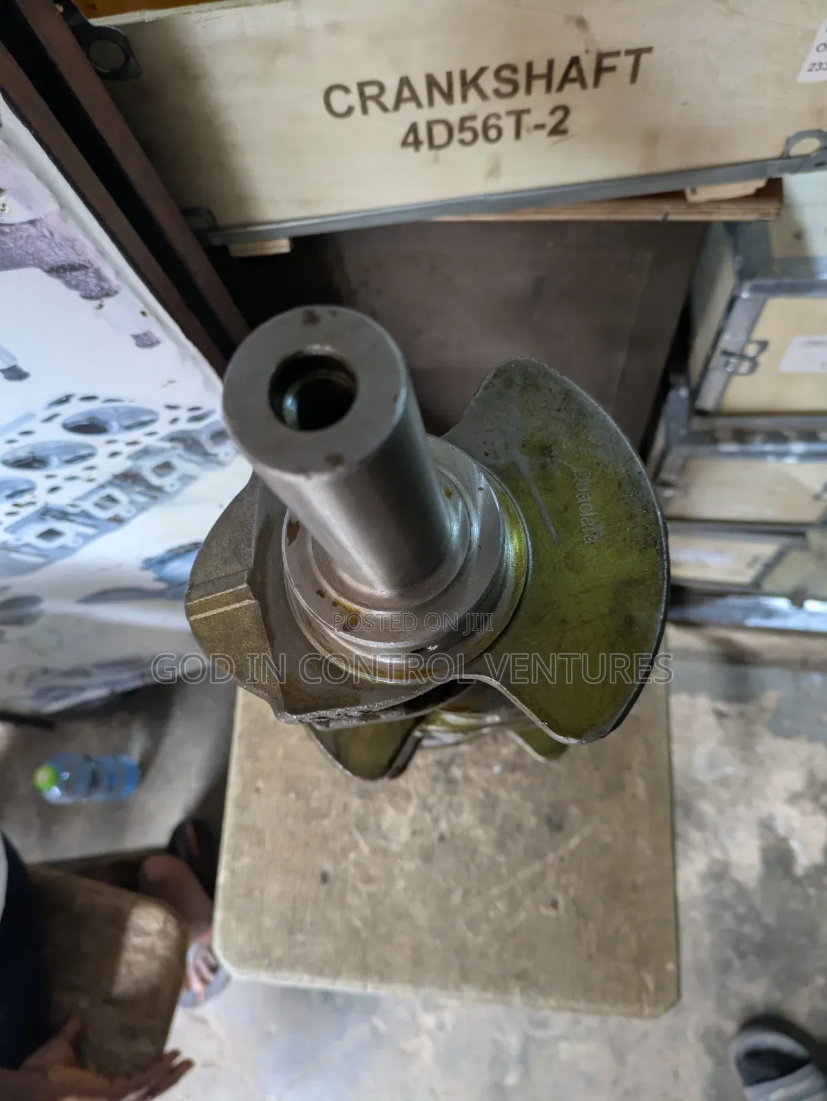 H100 Crankshaft (4d55)