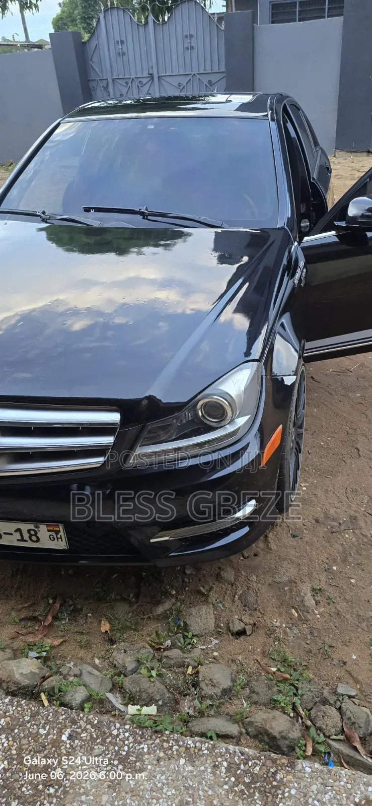 Mercedes-Benz C300 2010 Black