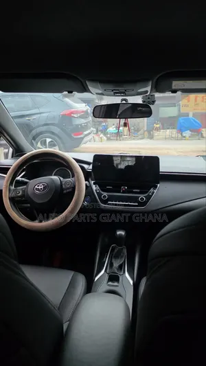 Toyota Corolla 2021 Silver