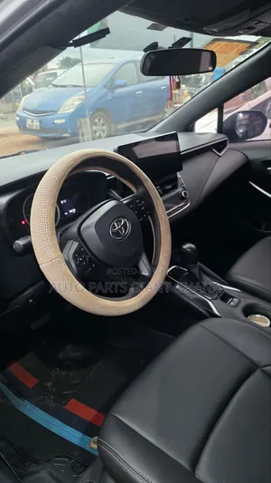 Toyota Corolla 2021 Silver