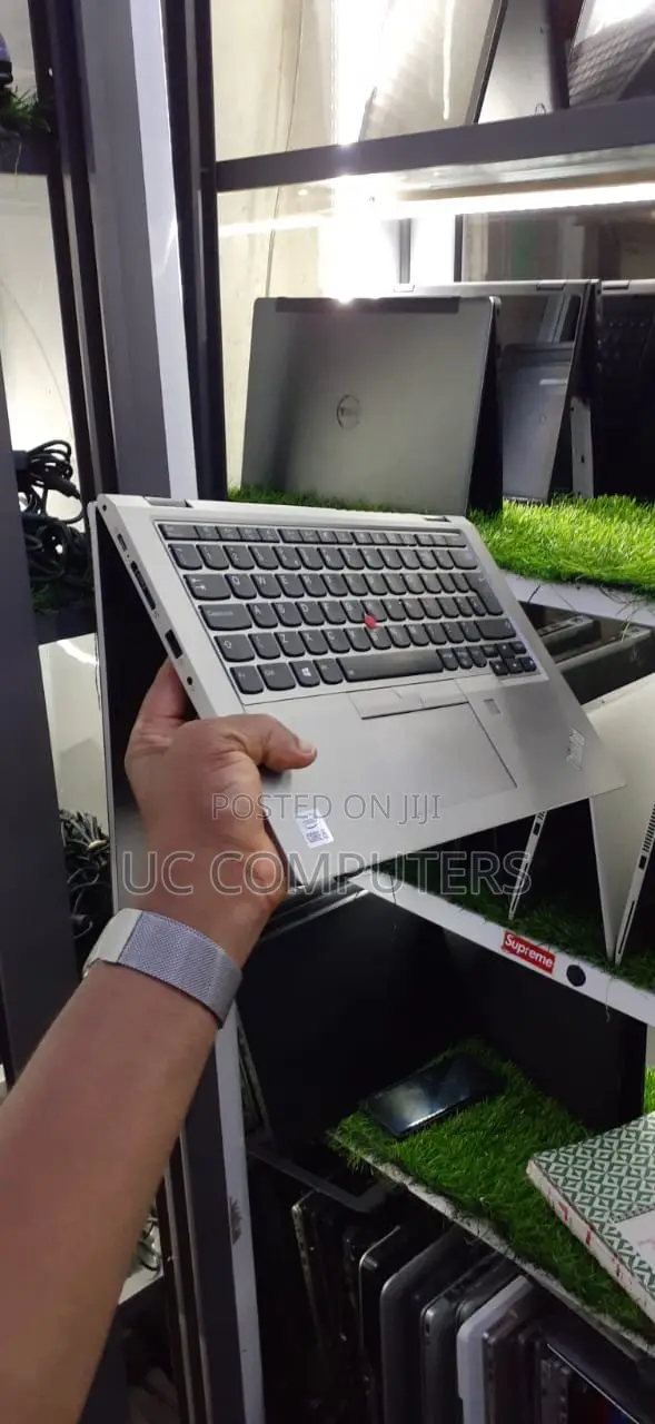 Laptop Lenovo ThinkPad L13 Yoga 8GB Intel Core i5 SSD 256GB