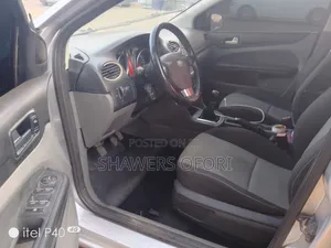 Ford Focus 2012 Silver