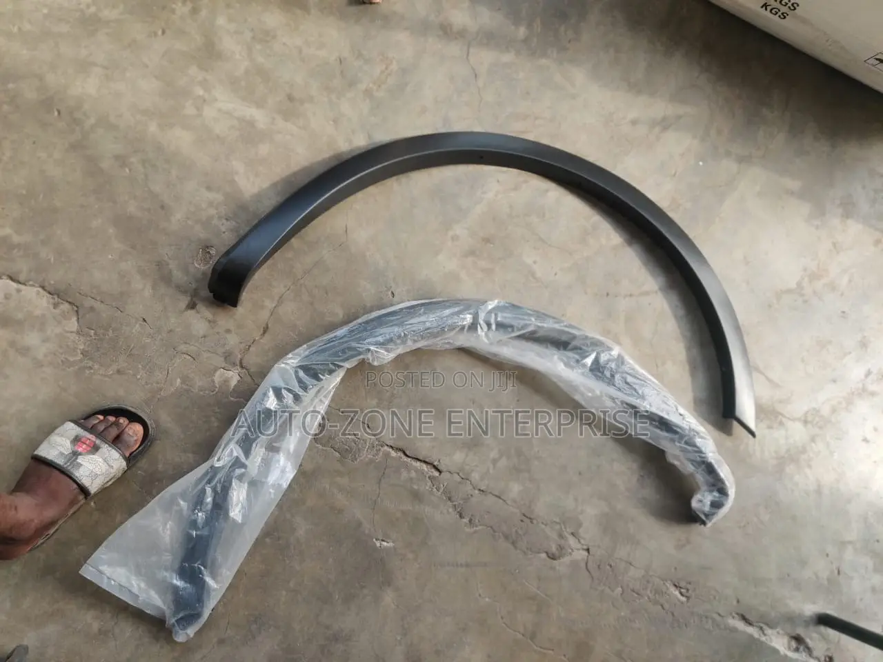 Ford F-150 2018 2019 2020 Fender Mouldings Pair