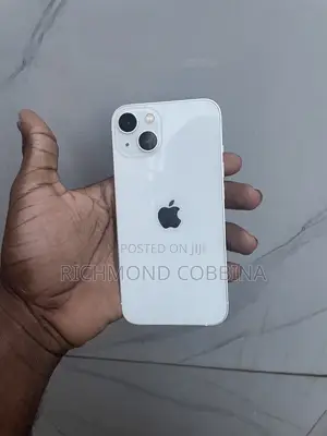 New Apple iPhone 13 128 GB White