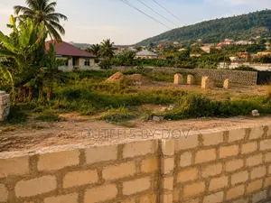4 Plots Available in Hebron's Footbridge (Nsawam Kumasi Road)