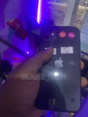 Apple iPhone 11 128 GB Black