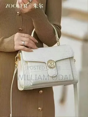 Social Media Sale Girl