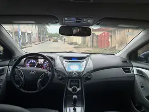 Hyundai Elantra 2013 Blue