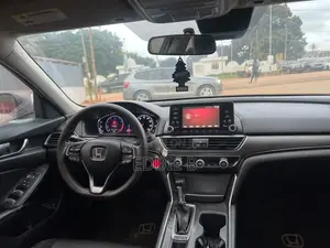 Honda Accord LX 2018 Black