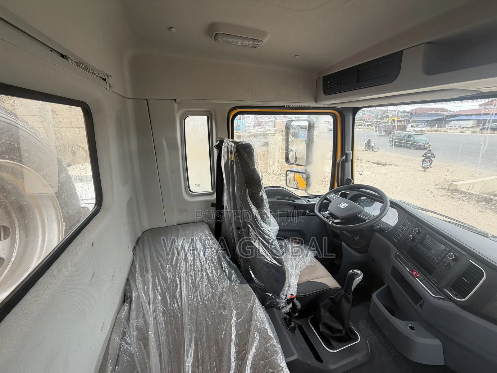 6x4 Dump Truck