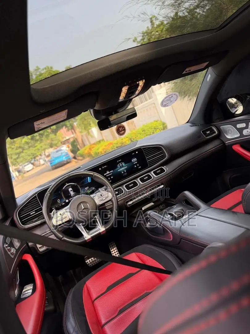 Mercedes-Benz GLE-Class 2023 White